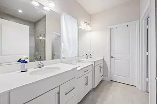 178 SW Pomeroy St, Stuart, FL 34997 - Photo 9
