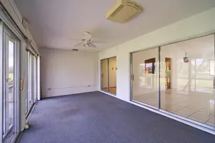 154 Ramblewood Cir, Royal Palm Beach, FL 33411 - Photo 9