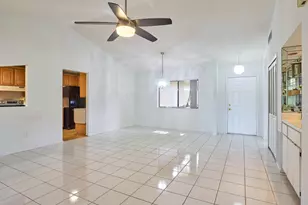 154 Ramblewood Cir, Royal Palm Beach, FL 33411 - Photo 5