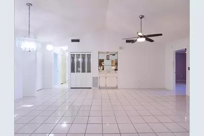154 Ramblewood Circle, Royal Palm Beach, FL 33411 - Photo 7