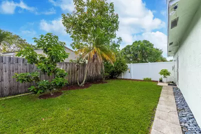 10117 Mikado Lane, Royal Palm Beach, FL 33411 - Photo 21