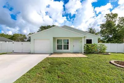 10117 Mikado Lane, Royal Palm Beach, FL 33411 - Photo 1