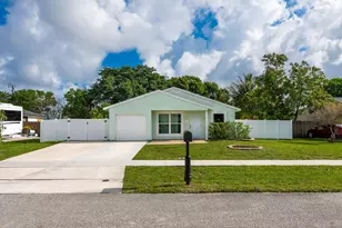 10117 Mikado Ln, Royal Palm Beach, FL 33411 - Photo 3