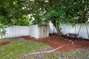 10117 Mikado Ln, Royal Palm Beach, FL 33411 - Photo 19