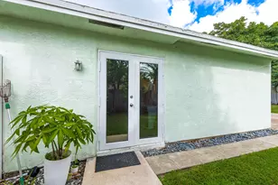 10117 Mikado Ln, Royal Palm Beach, FL 33411 - Photo 17
