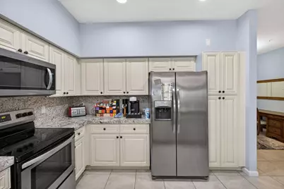 4470 Leo Lane, Riviera Beach, FL 33410 - Photo 9