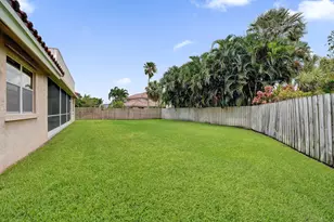 15620 Canterbury Ct, Davie, FL 33331 - Photo 5