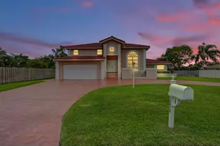 15620 Canterbury Ct, Davie, FL 33331 - Photo 1