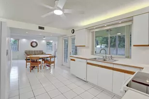 15620 Canterbury Ct, Davie, FL 33331 - Photo 19