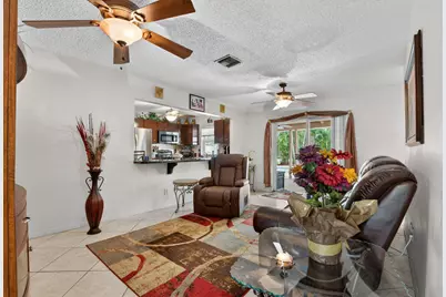 9621 NW 28th Place, Coral Springs, FL 33065 - Photo 5