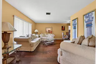 9621 NW 28th Pl, Coral Springs, FL 33065 - Photo 17