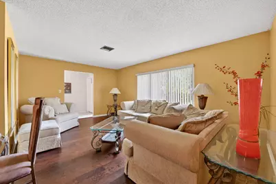 9621 NW 28th Place, Coral Springs, FL 33065 - Photo 15