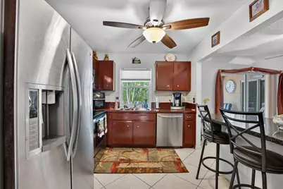 9621 NW 28th Place, Coral Springs, FL 33065 - Photo 11