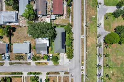 724 SW 9th Street, Delray Beach, FL 33444 - Photo 31