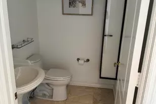 550 SE Mizner Blvd, Boca Raton, FL 33432 - Photo 9