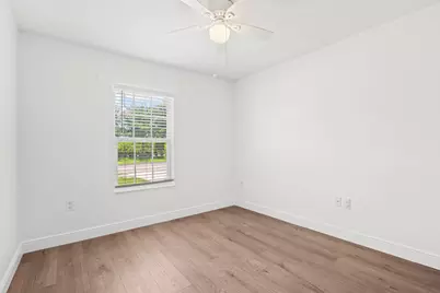 5870 NW Pine Trail Circle, Port Saint Lucie, FL 34983 - Photo 27