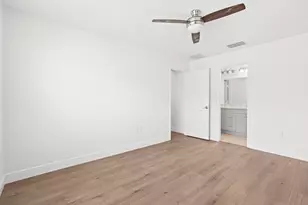 5870 NW Pine Trail Cir, Port Saint Lucie, FL 34983 - Photo 21
