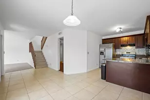 1600 Forest Lakes Cir, West Palm Beach, FL 33406 - Photo 7