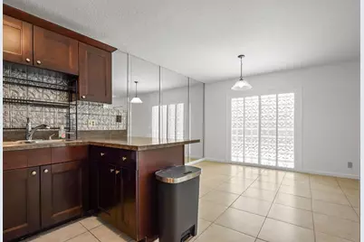 1600 Forest Lakes Circle #D, West Palm Beach, FL 33406 - Photo 5