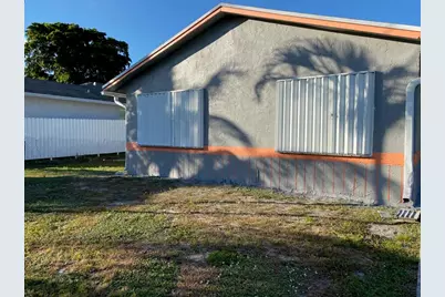 2691 NW 8th Street, Pompano Beach, FL 33069 - Photo 1