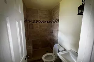2691 NW 8th St, Pompano Beach, FL 33069 - Photo 9