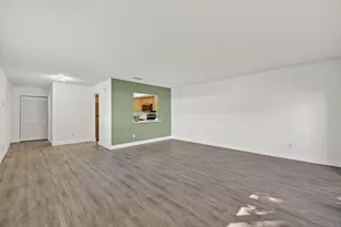2513 S 17th St, Fort Pierce, FL 34982 - Photo 3