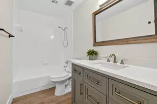 2513 S 17th St, Fort Pierce, FL 34982 - Photo 11