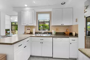 7940 La Mirada Dr, Boca Raton, FL 33433 - Photo 13