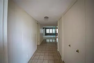 8760 Holly Ct, Tamarac, FL 33321 - Photo 3