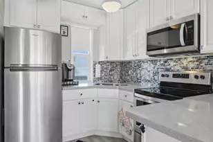 330 Arthur St, Hollywood, FL 33019 - Photo 11