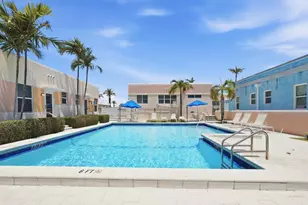 330 Arthur St, Hollywood, FL 33019 - Photo 21