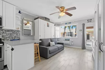 330 Arthur Street #119, Hollywood, FL 33019 - Photo 15