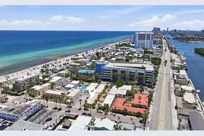 330 Arthur Street #119, Hollywood, FL 33019 - Photo 25