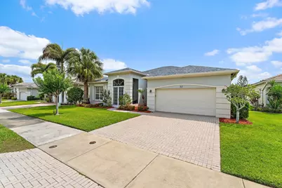 317 SW Lake Forest Way, Port Saint Lucie, FL 34986 - Photo 3