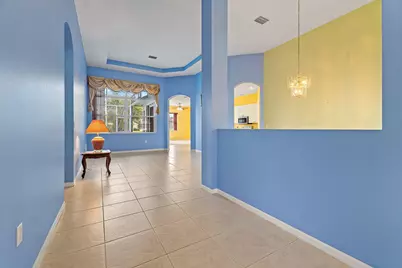 317 SW Lake Forest Way, Port Saint Lucie, FL 34986 - Photo 9