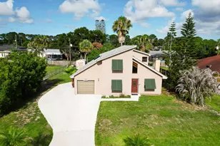 621 NW Sharpe St, Port Saint Lucie, FL 34983 - Photo 1