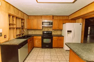 621 NW Sharpe St, Port Saint Lucie, FL 34983 - Photo 13