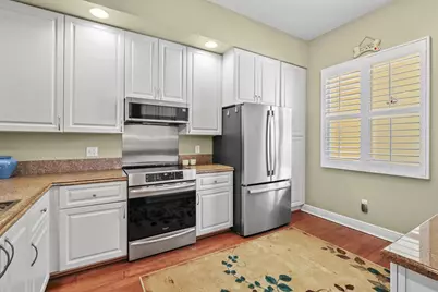25 Harbour Isle Dr W #205, Fort Pierce, FL 34949 - Photo 3