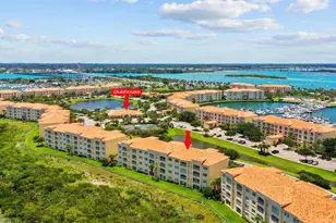 25 Harbour Isle Dr W, Fort Pierce, FL 34949 - Photo 25