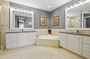 25 Harbour Isle Dr W, Fort Pierce, FL 34949 - Photo 15