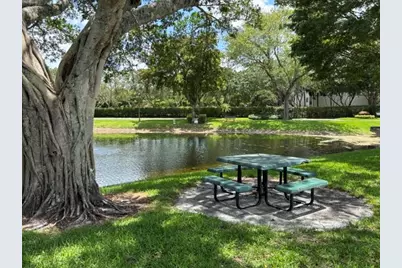 10222 Pine Drive, Boynton Beach, FL 33437 - Photo 27