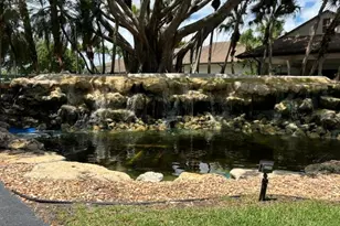 10222 Pine Dr, Boynton Beach, FL 33437 - Photo 23