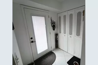 1025 SE 4th Avenue, Dania Beach, FL 33004 - Photo 5
