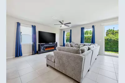 5720 Mentmore Drive, West Palm Beach, FL 33407 - Photo 11