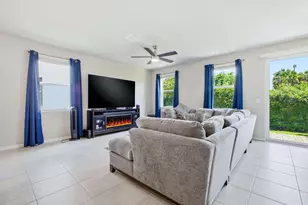 5720 Mentmore Dr, West Palm Beach, FL 33407 - Photo 11