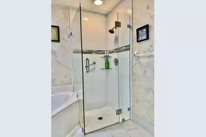8082 Aberdeen Drive #102, Boynton Beach, FL 33472 - Photo 15