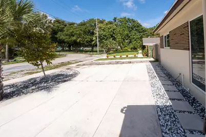 2160 SW 16th Court, Fort Lauderdale, FL 33312 - Photo 3