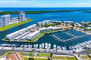 29 Yacht Club Dr, North Palm Beach, FL 33408 - Photo 51