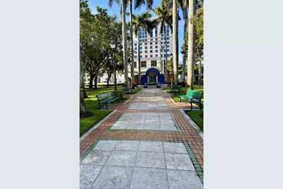 21 Royal Palm Way #2020, Boca Raton, FL 33432 - Photo 79