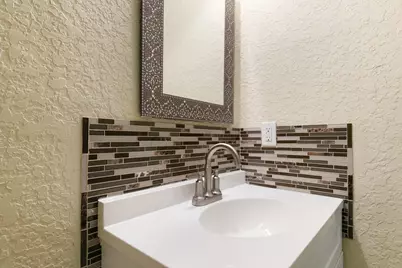 1086 NW Leonardo Circle, Port Saint Lucie, FL 34986 - Photo 17